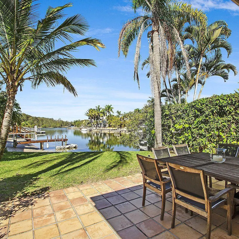 43 Cooran Court Villa Noosa Heads 0*,
